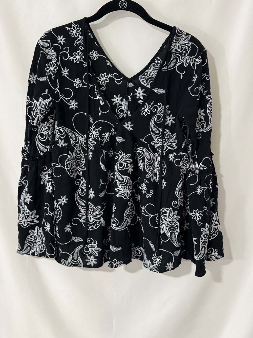 Altar'd State Embroidered Peasant Blouse Size S Black White